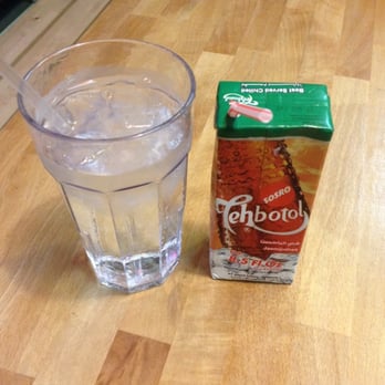 Borneo Eatery - Sweet jasmine tea. I feel like a kid again and it's only a dollar! - Indonesian Near Me - Alhambra, California