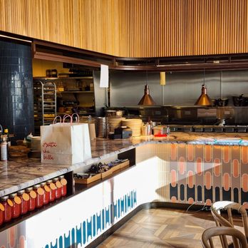 Oretta Midtown - Open kitchen - Breakfast & Brunch Near Me - Toronto, Ontario