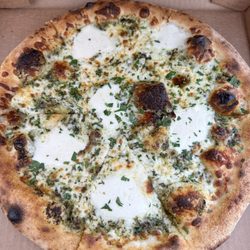 Al Forno Pizzeria - Pesto Pizza