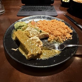 Uncle Julio's - Combo with chicken enchilada and chicken tamale - Mexican Near Me - Allen, Texas Uncle Julio's - Combo with chicken enchilada and chicken tamale - Mexican Near Me - Allen, Texas