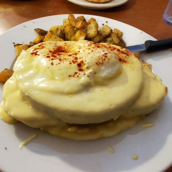 B&B Cafe - Wonderful Eggs Benedict, every time I travel to Colorado this is my favorite place to eat breakfast - American Near Me - Castle Rock, Colorado B&B Cafe - Wonderful Eggs Benedict, every time I travel to Colorado this is my favorite place to eat breakfast - American Near Me - Castle Rock, Colorado
