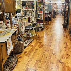 Waverly Square Antiques