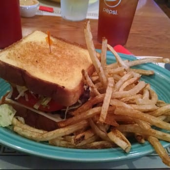 Traditions - Great cheeseburger on Texas Toast! Nice place here in Woodsfield, Ohio! - American Near Me - Woodsfield, Ohio Traditions - Great cheeseburger on Texas Toast! Nice place here in Woodsfield, Ohio! - American Near Me - Woodsfield, Ohio