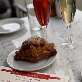 Café Campagne - Pastry with a Kir de Peche and a Ruby Kir - French Near Me - Seattle, Washington Café Campagne - Pastry with a Kir de Peche and a Ruby Kir - French Near Me - Seattle, Washington