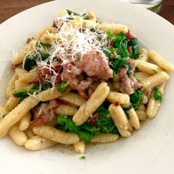 Arco Cafe - Cavatelli Broccoli Rabe e Salsiccia - Sardinian Near Me - New York, New York
