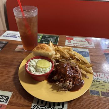 McGhin's Southern Pit Bar-B-Que - Small Pork Plate - Barbeque Near Me - Griffin, Georgia McGhin's Southern Pit Bar-B-Que - Small Pork Plate - Barbeque Near Me - Griffin, Georgia