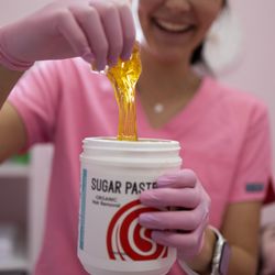 Sugaring NYC - Franklin - All organic ingredients:  sugar, lemon and water!