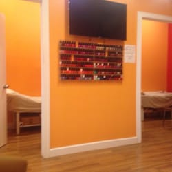Vip Nails - Two private treatment rooms