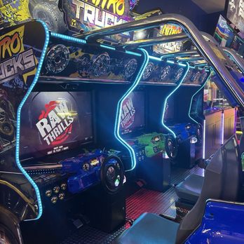 Arcade Time Entertainment - Pizza Near Me - Miami, Florida Arcade Time Entertainment - Pizza Near Me - Miami, Florida