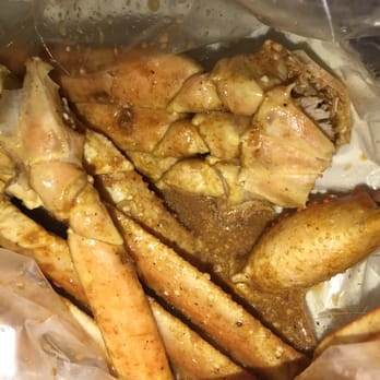 Claw Daddy's - 1 lb of snow crab legs - Cajun/Creole Near Me - New York, New York
