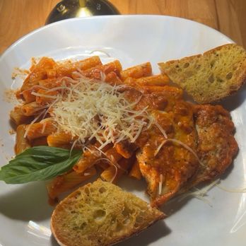 Ciao Grazie - Rigatoni vodka with chicken - Pizza Near Me - Scottsdale, Arizona