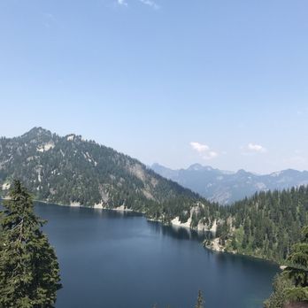 Snow Lake - Hiking Near Me - North Bend, Washington