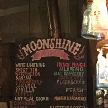 Bootleggers Inn - Bars Near Me - Nashville, Tennessee