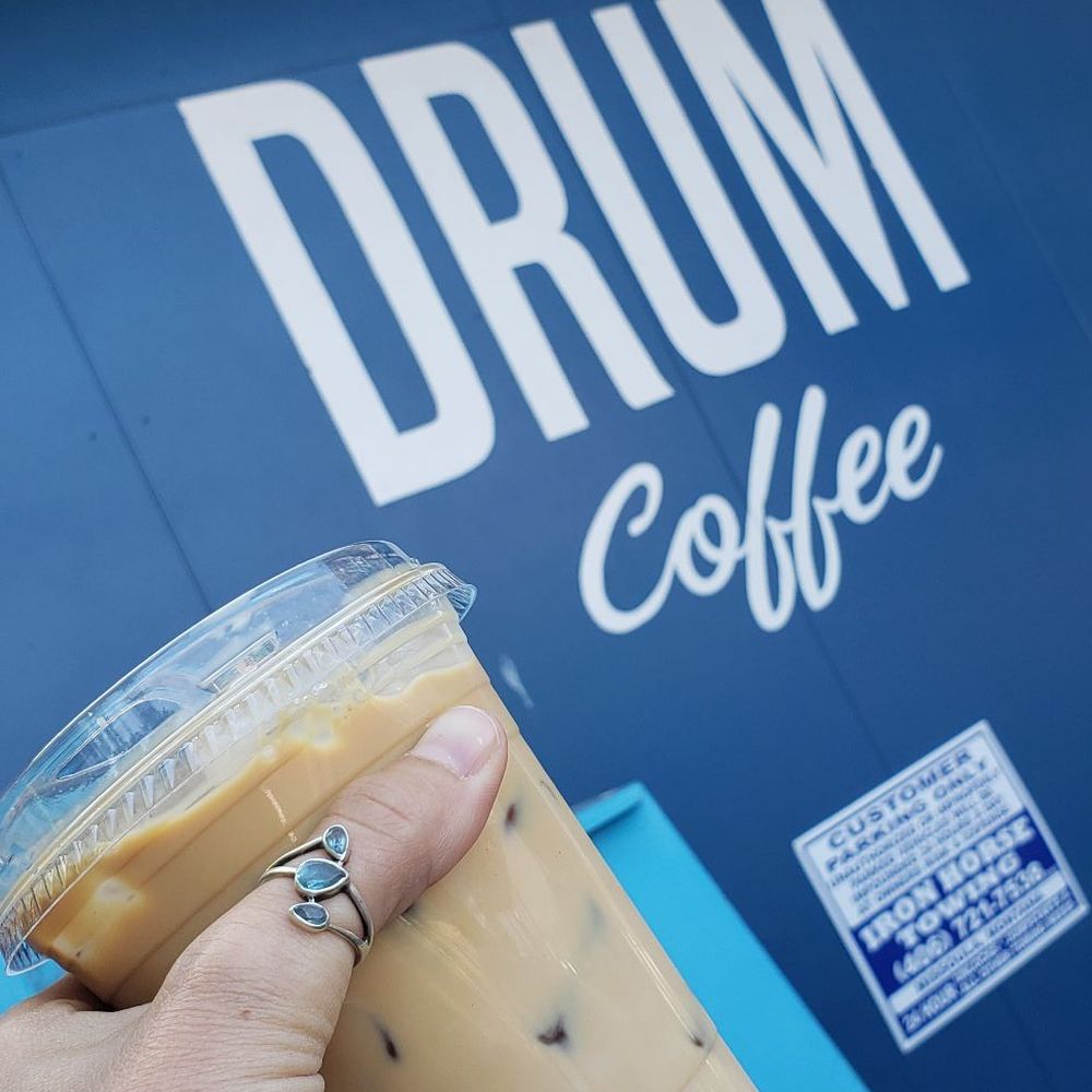 16oz iced lavender latte