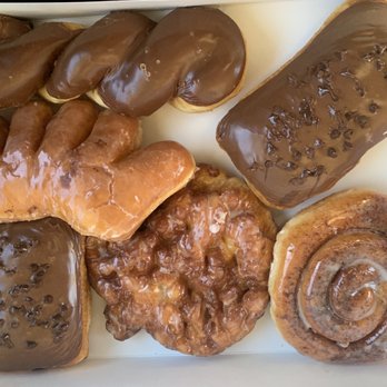 Donut Palace - Half a Dozen donuts for $10.50 - Donuts Near Me - Leavenworth, Kansas Donut Palace - Half a Dozen donuts for $10.50 - Donuts Near Me - Leavenworth, Kansas