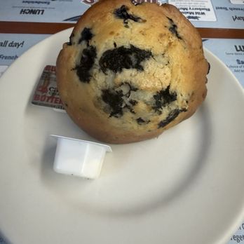 Jordans Restaurant - Blueberry Muffin - Breakfast & Brunch Near Me - Bar Harbor, Maine Jordans Restaurant - Blueberry Muffin - Breakfast & Brunch Near Me - Bar Harbor, Maine