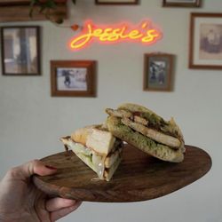 Jessie's Gourmet Sandwich Cafe - Chicken Pesto