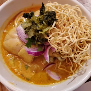 Thai Kitchen - Thai Near Me - Centreville, Virginia