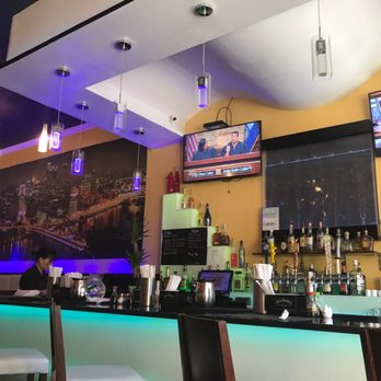 Mad Noodles - View from the first booth - Bubble Tea Near Me - Pittsburgh, Pennsylvania