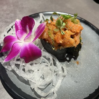 Sumo Henderson - Spicy bluefin tuna - Japanese Near Me - Henderson, Nevada Sumo Henderson - Spicy bluefin tuna - Japanese Near Me - Henderson, Nevada