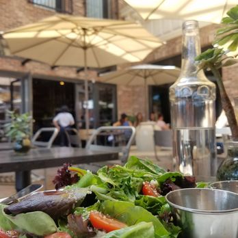 Freesoulcaffe - Mixed Green Salad And Outdoor Patio Seating - Vegan Near Me - Tustin, California