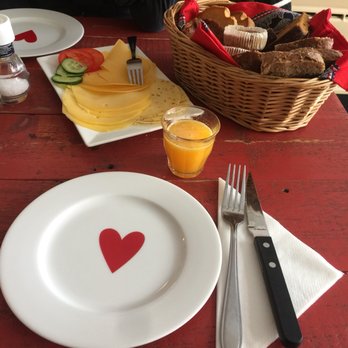 Hungry Birds - Food Tours Near Me - Amsterdam, New Hampshire