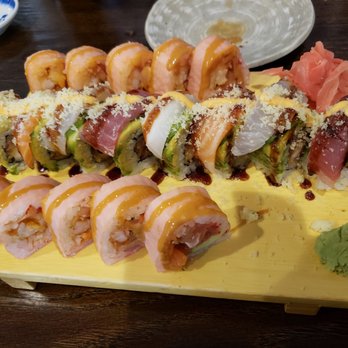Sushi Fix - 2-14 roll on the outer sides, middle roll is Silly Billy topped with 4 different kinds of fish - Sushi Bars Near Me - Wayzata, Minnesota Sushi Fix - 2-14 roll on the outer sides, middle roll is Silly Billy topped with 4 different kinds of fish - Sushi Bars Near Me - Wayzata, Minnesota