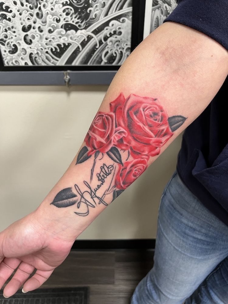 Garden Ave Tattoo Logo