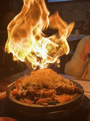 Sun Nong Dan Sawtelle 선농단 by null