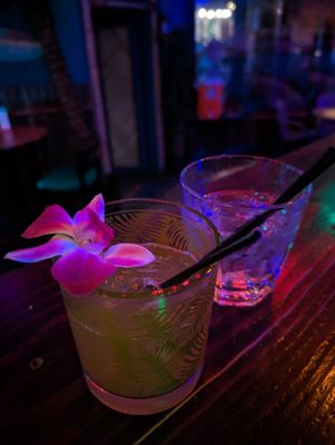 Hula Hula by null