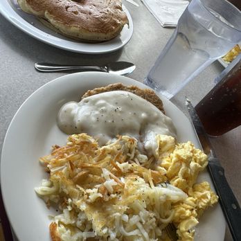 Country Cottage - Country Fried Steak and Eggs with Pancakes - Breakfast & Brunch Near Me - Woodburn, Oregon Country Cottage - Country Fried Steak and Eggs with Pancakes - Breakfast & Brunch Near Me - Woodburn, Oregon