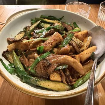 Potluck Club 佰樂 - To - Cantonese Near Me - New York, New York Potluck Club 佰樂 - To - Cantonese Near Me - New York, New York