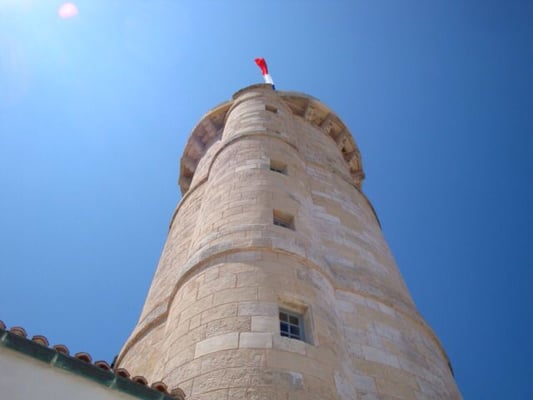 Phare des Baleines by null