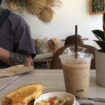 Drift Cafe - Grilled cheese & Drift latte - Coffee & Tea Near Me - Pacific Beach, California