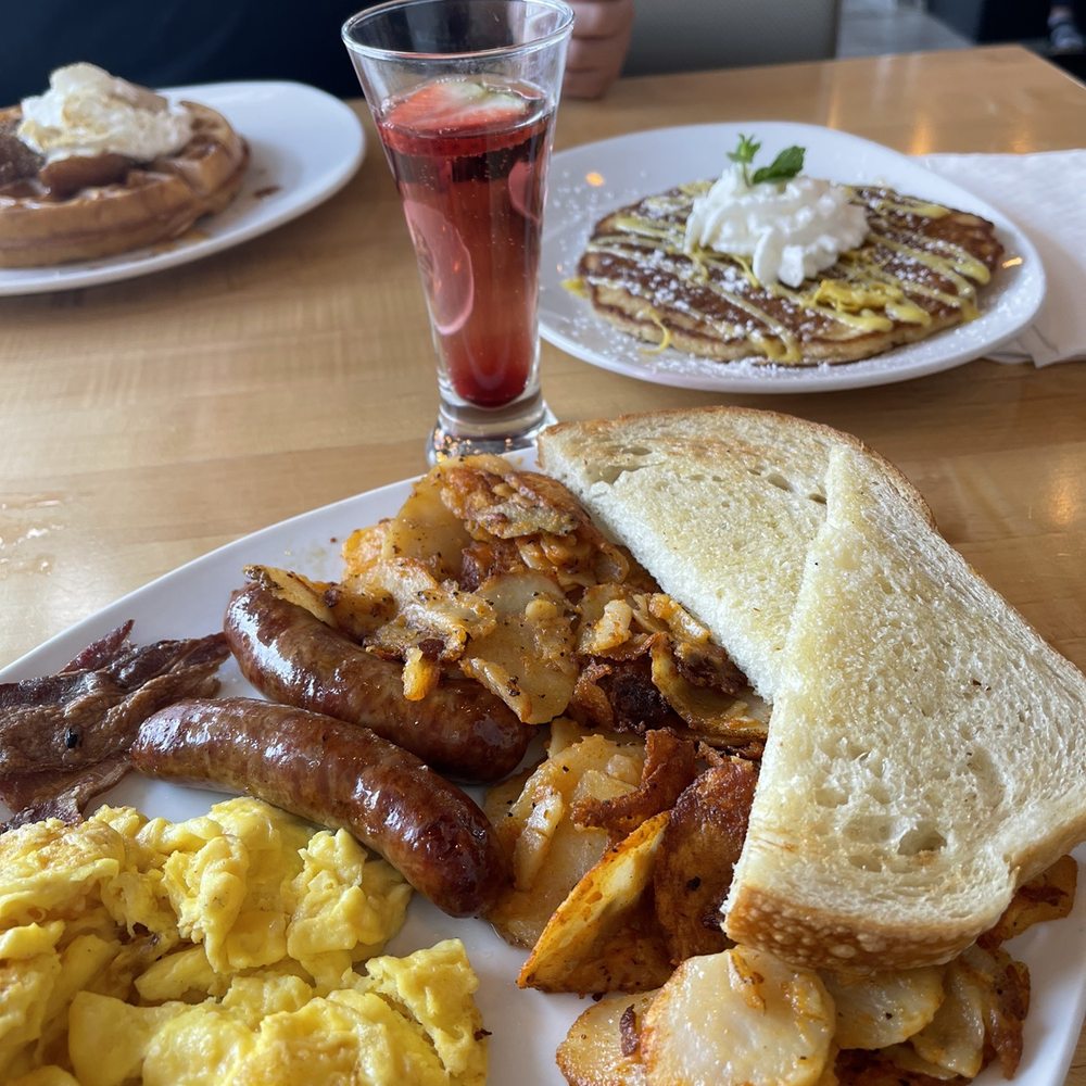 Sunshine Breakfast Bar - All American breakfast - Breakfast & Brunch Near Me - Phoenix, Arizona Sunshine Breakfast Bar - All American breakfast - Breakfast & Brunch Near Me - Phoenix, Arizona