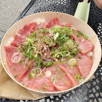 Verse - Lean tuna bowl - Cafes Near Me - Astoria, New York Verse - Lean tuna bowl - Cafes Near Me - Astoria, New York