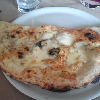 La Piazzetta - Pizza Near Me - Naples, NA