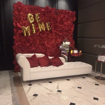 Fairmont - Lobby, for Valentine's Day. Cute and chic! - Hotels Near Me - Washington, DC, District of Columbia Fairmont - Lobby, for Valentine's Day. Cute and chic! - Hotels Near Me - Washington, DC, District of Columbia