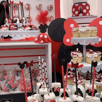 InfusedBerries4U - Minnie Mouse Themed Desserts - Desserts Near Me - Northridge, California InfusedBerries4U - Minnie Mouse Themed Desserts - Desserts Near Me - Northridge, California
