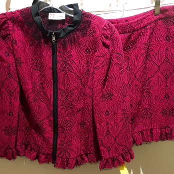 Clotheshorse Anonymous - Valentino fuschia lace suite $511. - Women's Clothing Near Me - Dallas, Texas