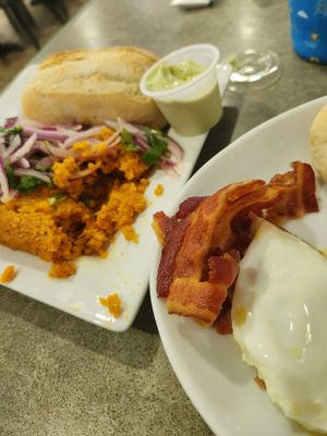 Restaurante Comida Peruana | Freddie Restaurant Comida Colombiana Y Peruana | Restaurante Comida Colombiana by null