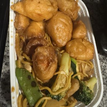 China Fun - 34. Sweet & Sour Chicken, 54. Vegetable Lo Mein - Chinese Near Me - Charleston, South Carolina