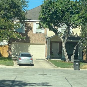 Spectrum Association Management - Resident trash can left on curb for weeks at a time SELECTIVE ENFORCEMENT and violation of by-laws - Property Management Near Me - San Antonio, Texas Spectrum Association Management - Resident trash can left on curb for weeks at a time SELECTIVE ENFORCEMENT and violation of by-laws - Property Management Near Me - San Antonio, Texas