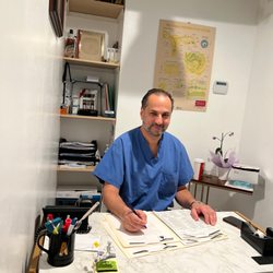 Arjang Naim, MD - The best Doctor