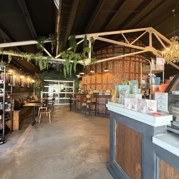 Alkemy Coffee - Interior - Coffee & Tea Near Me - Flemington, New Jersey