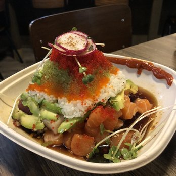 Budi's Sushi Two Go - Ocean Pyramid - Asian Fusion Near Me - Dunwoody, Georgia