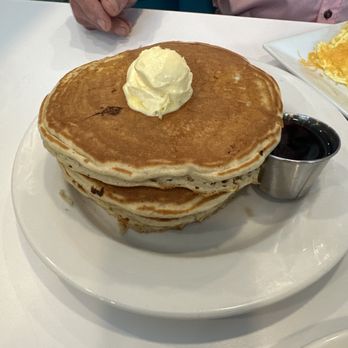 Staks Kitchen - Short stack - Breakfast & Brunch Near Me - Arlington, Tennessee