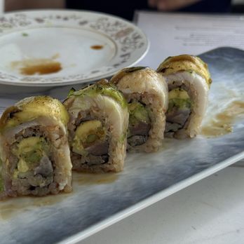 Mixela - Yellow tail and bluefin sushi roll - Sushi Bars Near Me - Phoenix, Arizona
