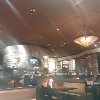 LongHorn Steakhouse - Perfect evening to come here honestly - Steakhouses Near Me - Chandler, Arizona