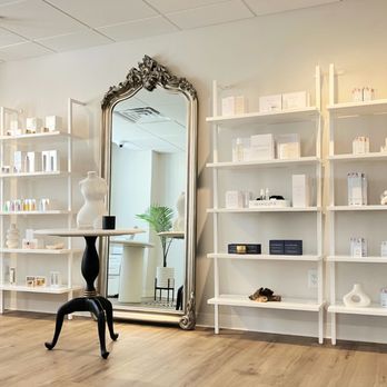 Skin Devotee - Skin Devotee's curated selection of skincare is carefully tested and hand-picked by the founder. - Skin Care Near Me - Philadelphia, Pennsylvania Skin Devotee - Skin Devotee's curated selection of skincare is carefully tested and hand-picked by the founder. - Skin Care Near Me - Philadelphia, Pennsylvania